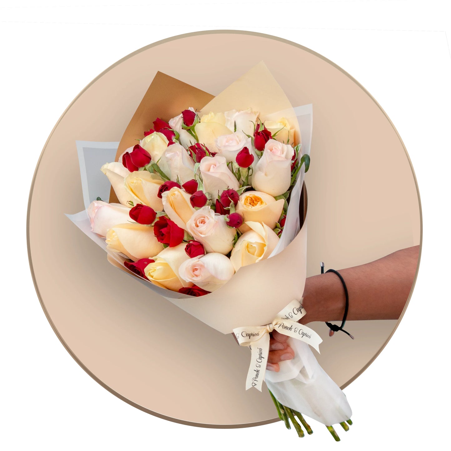 Ramo de Rosas Peach Avalanche, Señorita y Mini Rosas Rojas - RR020