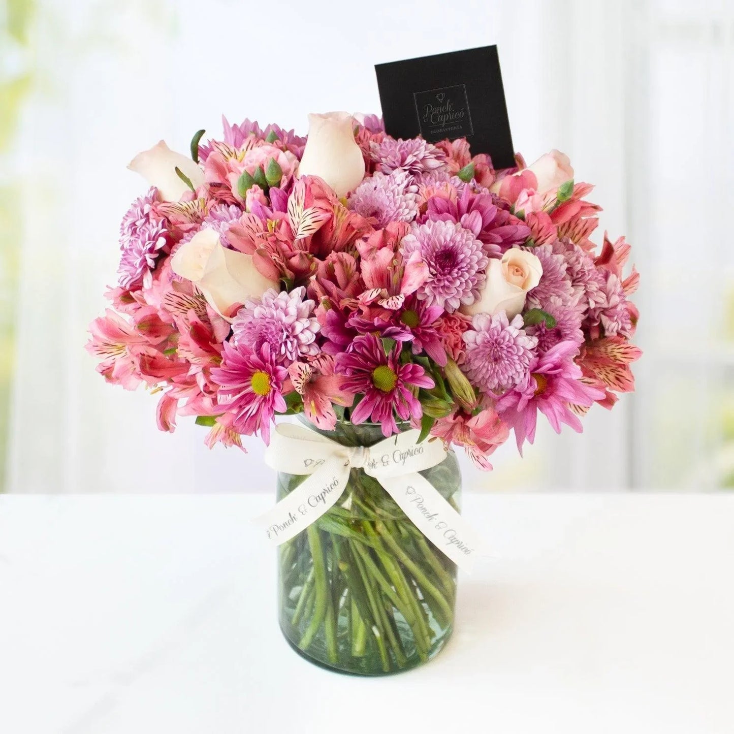 Arreglo de flores + globos Orbz de cumpleaños -SET021- | Globos y Regalos Teleglobos.com.mx.