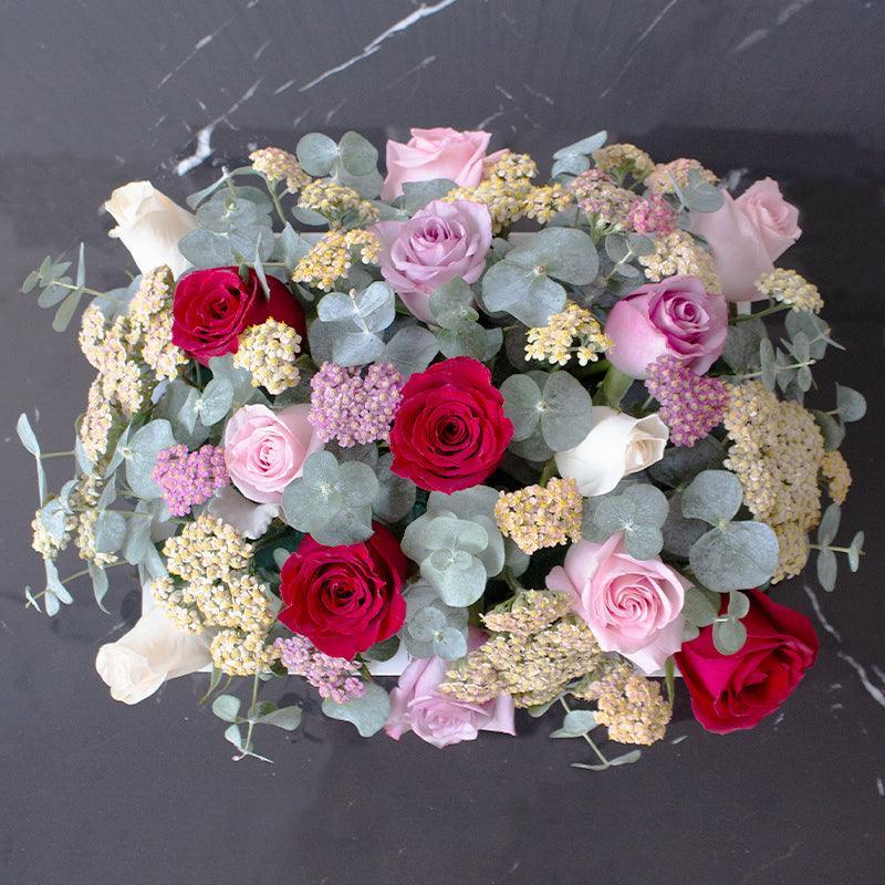 Canasta de Rosas Mix -PCAN014- _3 Ponch y Caprico flores a domicilio CDMX