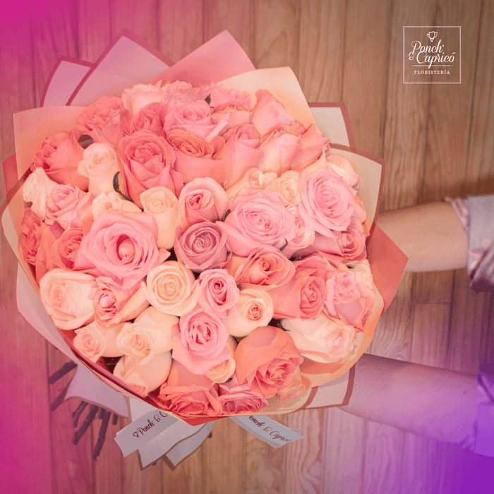 50, 100 o 150 Rosas Hermosa, Caricia y Señorita en ramillete
