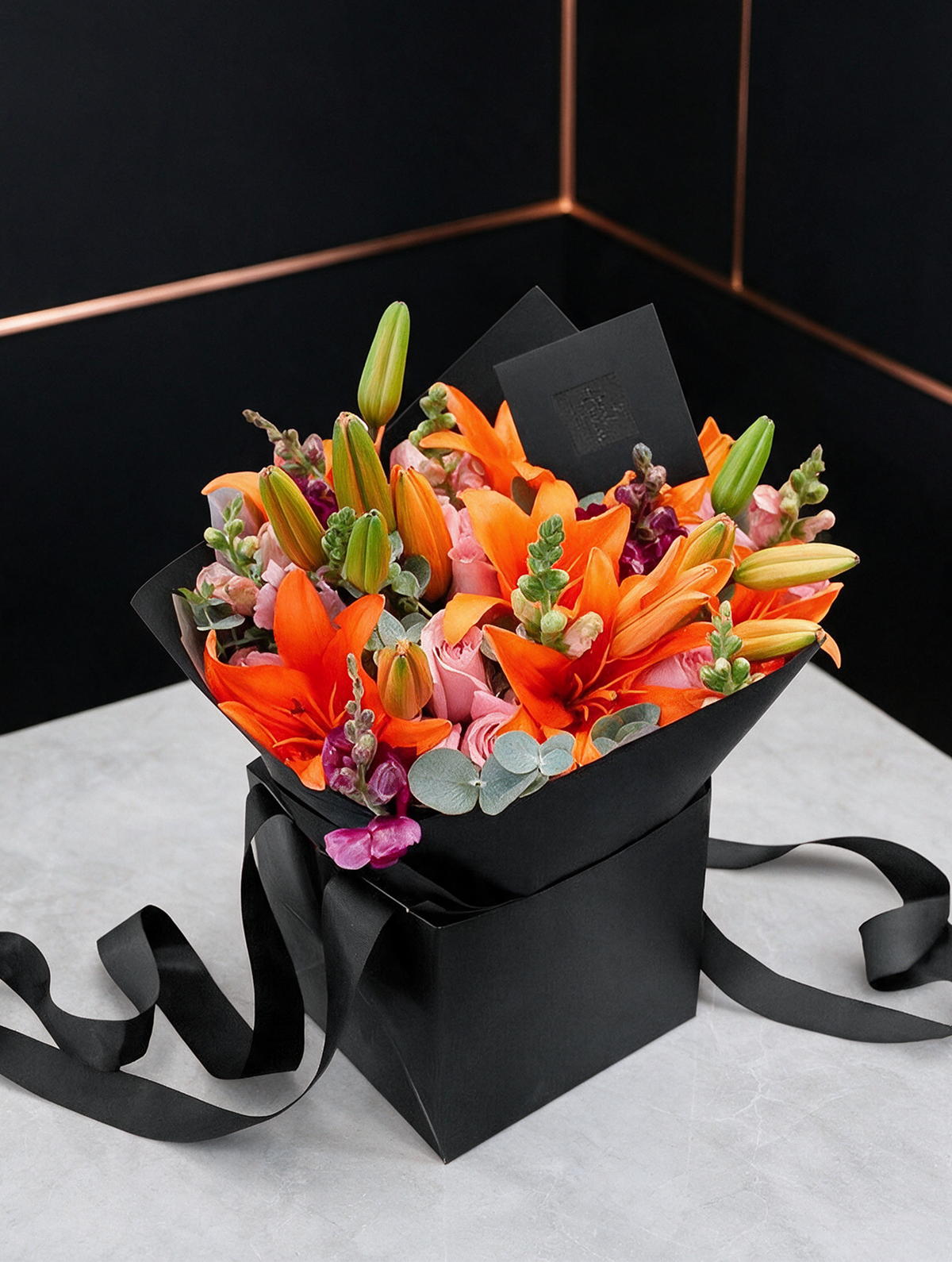 Lillies naranja, rosas y boca de dragon. Flores CDMX DF Mexico Ponch y Caprico