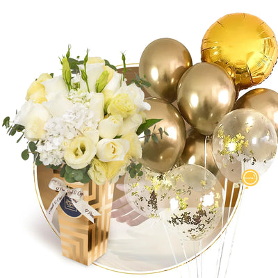 Floral arrangement of white roses, hortensias and Lisianthus -Lux001-