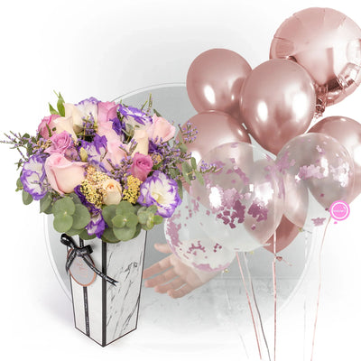 Arrangement of Rosas and Lisianthus Mix Lila with a Bunch of Rose Gold balloons