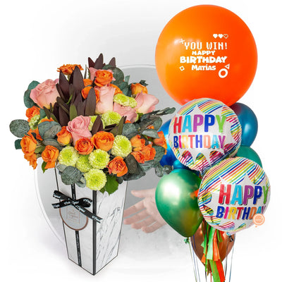 Anordnung von rosa Rosen, orangefarbenen Rosen und Laubmischung - Tausend002