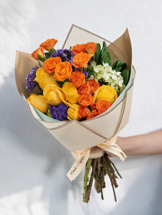 Ramillete de Rosas, Mini Rosas y Hortensias - PRAM010