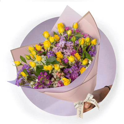 Ramo de Mini Rosas Amarillas y Estate -PRAM060-