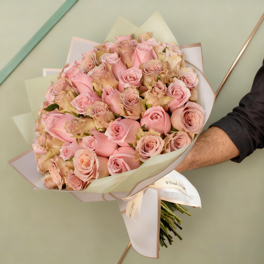 Ramo de Rosas Amnesia y Náutica, presentación de 50, 100 o 150 rosas a domiclio en CDMX La Mejor Floreria