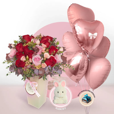Ramo de Rosas con un Bouquet de Globos de Amor y un Peluche - Envío de flores cdmx