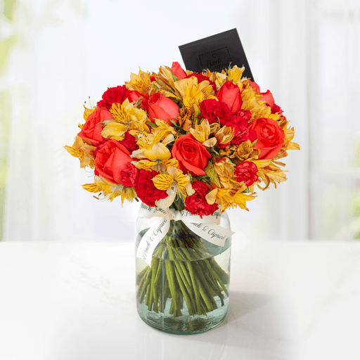 Arreglo floral de 12 Rosas Naranjas, Clavellinas y Alstromelias Amarillas -GI012-