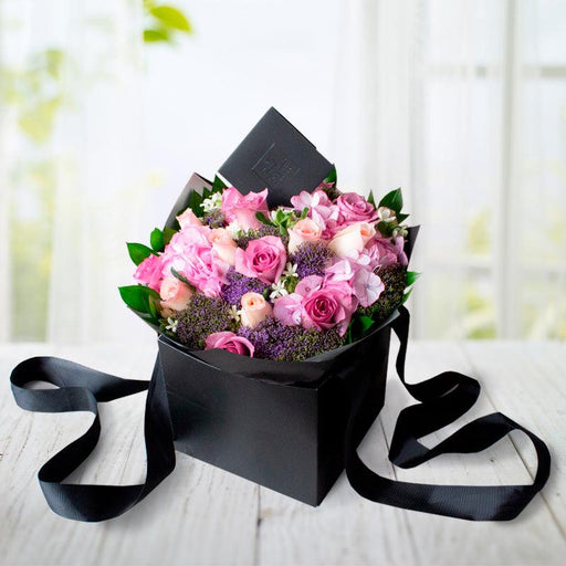 Mix-Rosa-con-Tweedia-Rosas-Traquedium-y-Hortensias-Ponch-y-Caprico. Flores CDMX DF Mexico Pomch y Caprico